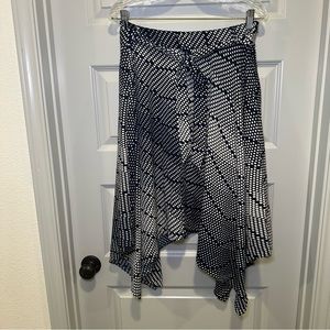 NWT Banana Republic Factory Navy/White Print Handkerchief Hem Skirt size 8